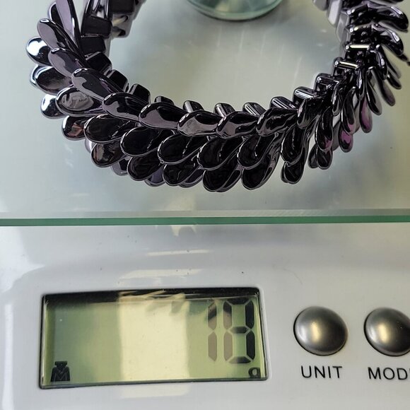 Hematite Tone Stretchy LIGHTWEIGHT Bracelet - Picture 6 of 7